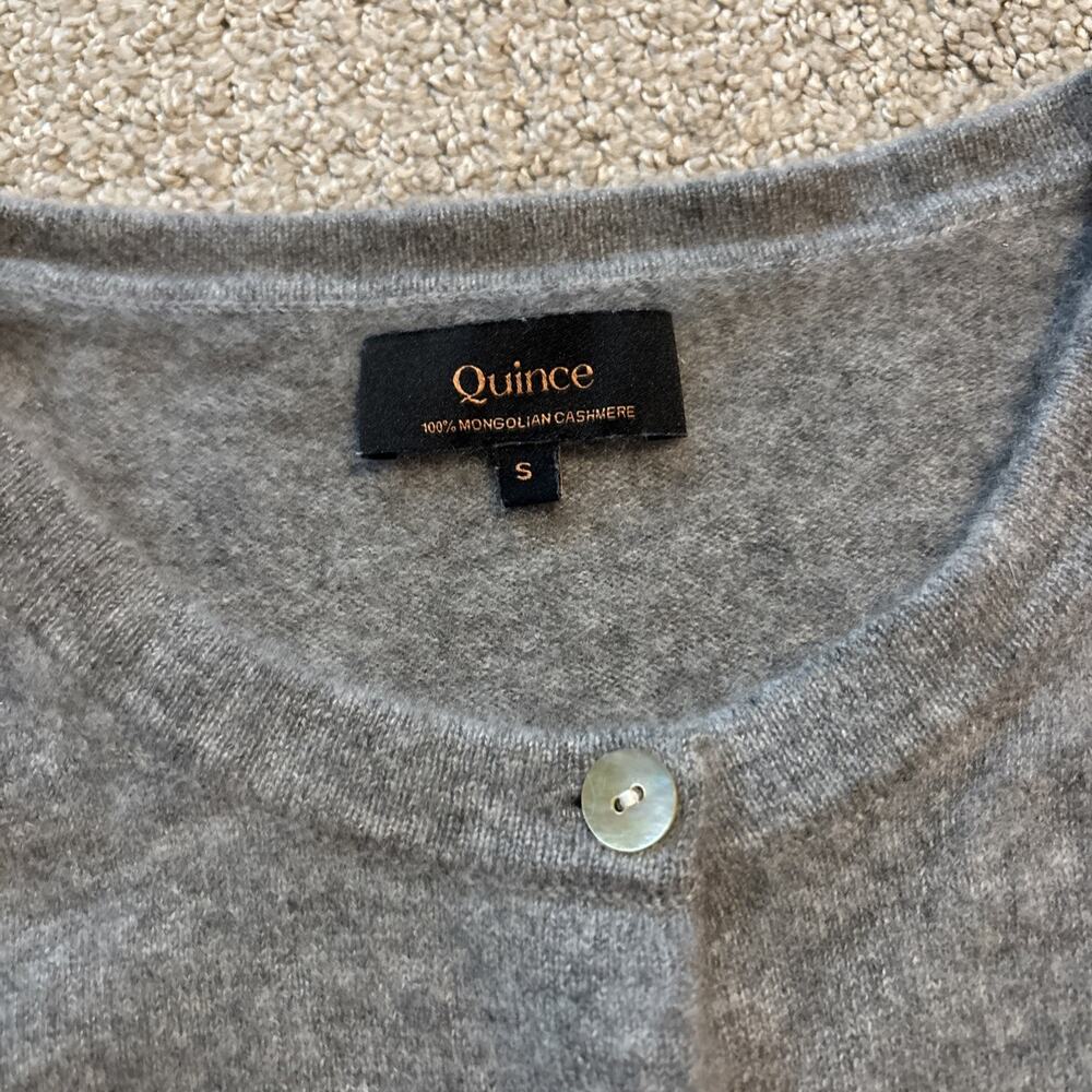 Quince Mongolian Cashmere Cardigan Womens Sz Small Gray Button Front Sweater - Picture 2 of 8